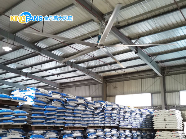大型工廠安裝工業(yè)節(jié)能風(fēng)扇和中央空調(diào)哪個(gè)更劃算？